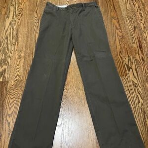 Dockers Men's Dark Olive Chinos